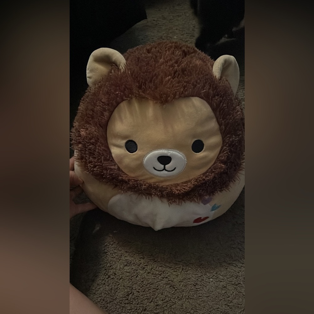 Valentine’s Day lion